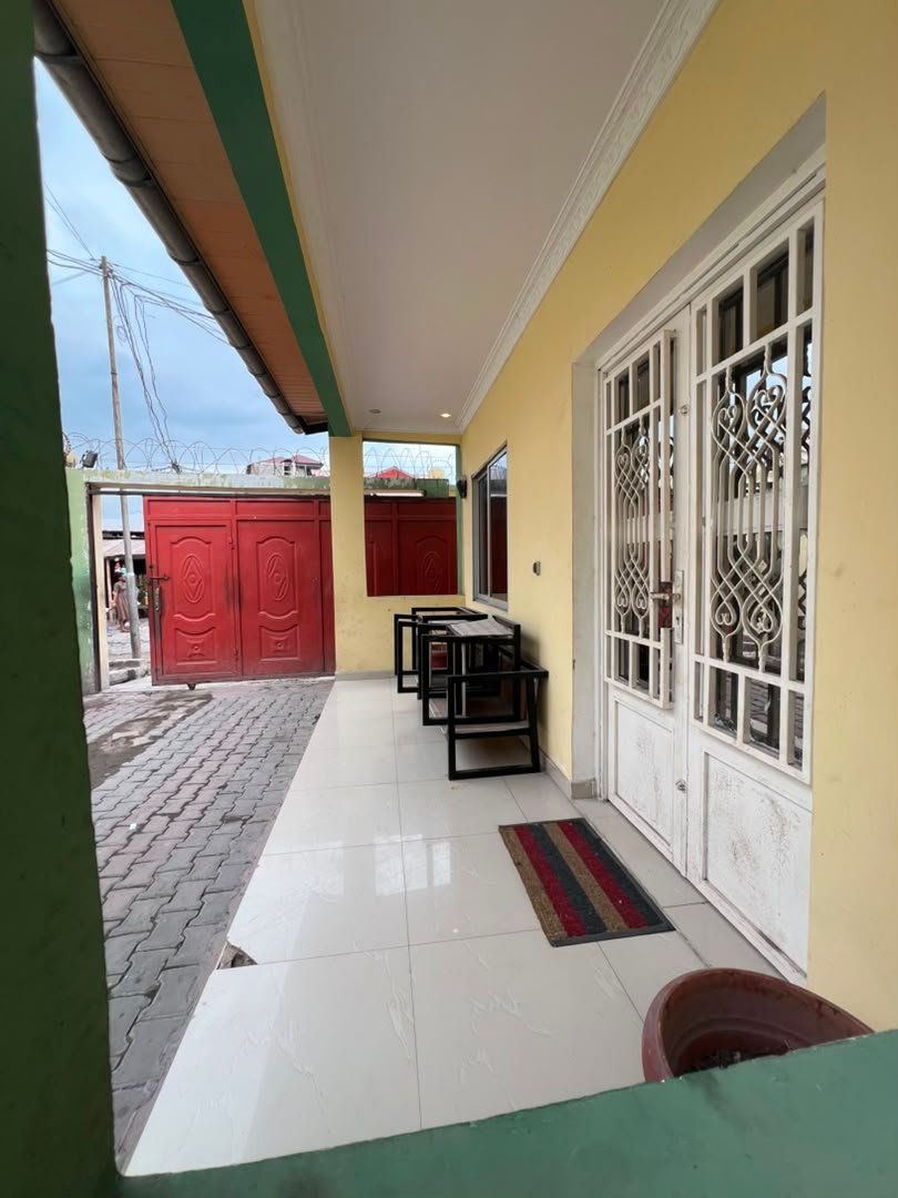 Vente d\'une parcelle habitable à mimosa, Q/kinsuka pécheurs